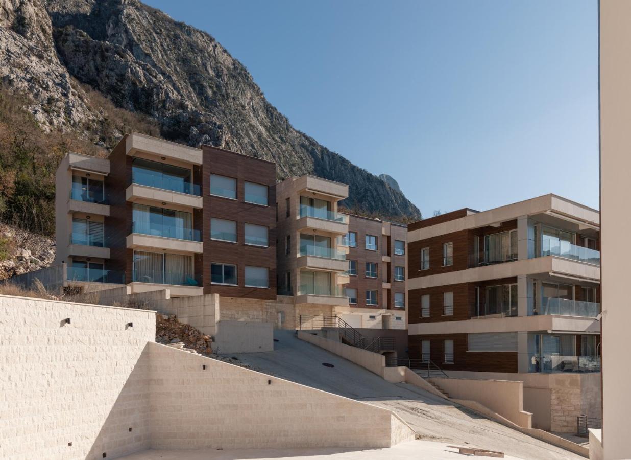 Bonintro Lux Apartment Kotor Ngoại thất bức ảnh