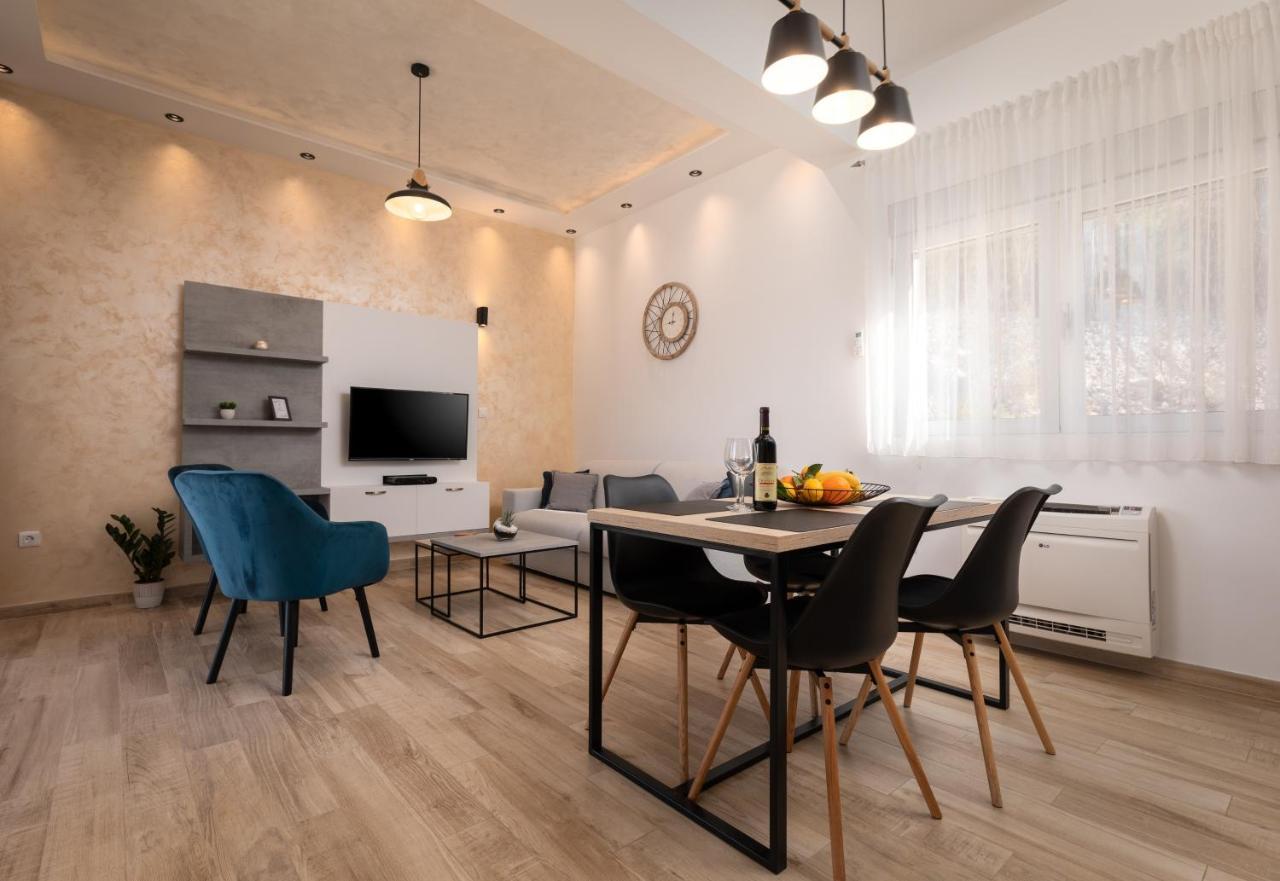 Bonintro Lux Apartment Kotor Ngoại thất bức ảnh