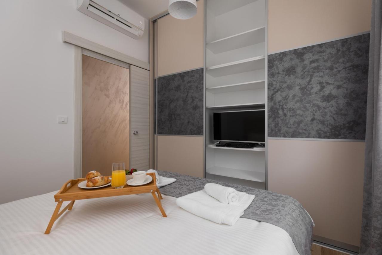Bonintro Lux Apartment Kotor Ngoại thất bức ảnh
